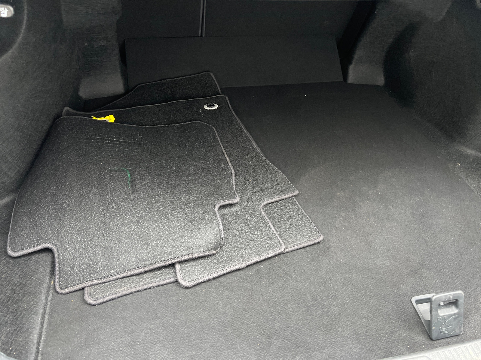 Thumbnail: 2019 Toyota Camry - 6