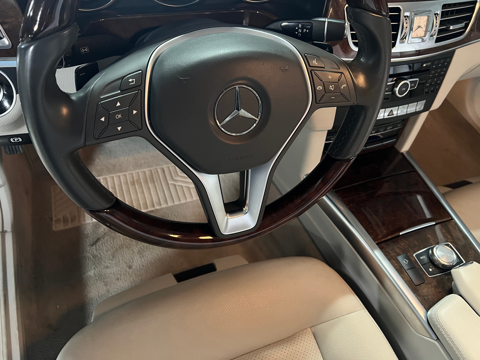 Thumbnail: 2014 Mercedes-Benz E-Class - 4