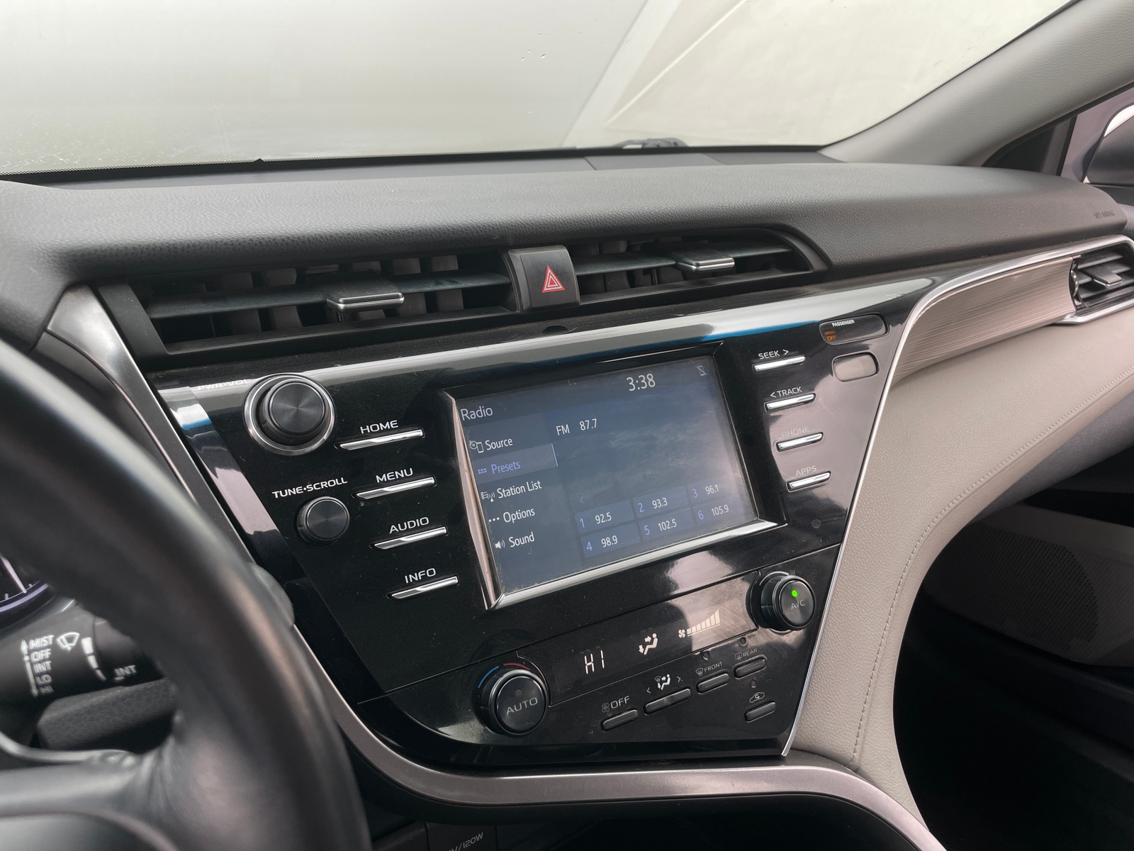 Thumbnail: 2018 Toyota Camry - 4