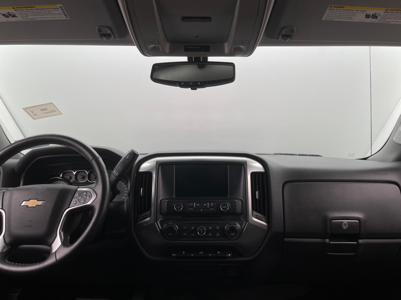 Thumbnail: 2017 Chevrolet Silverado 1500 - 3