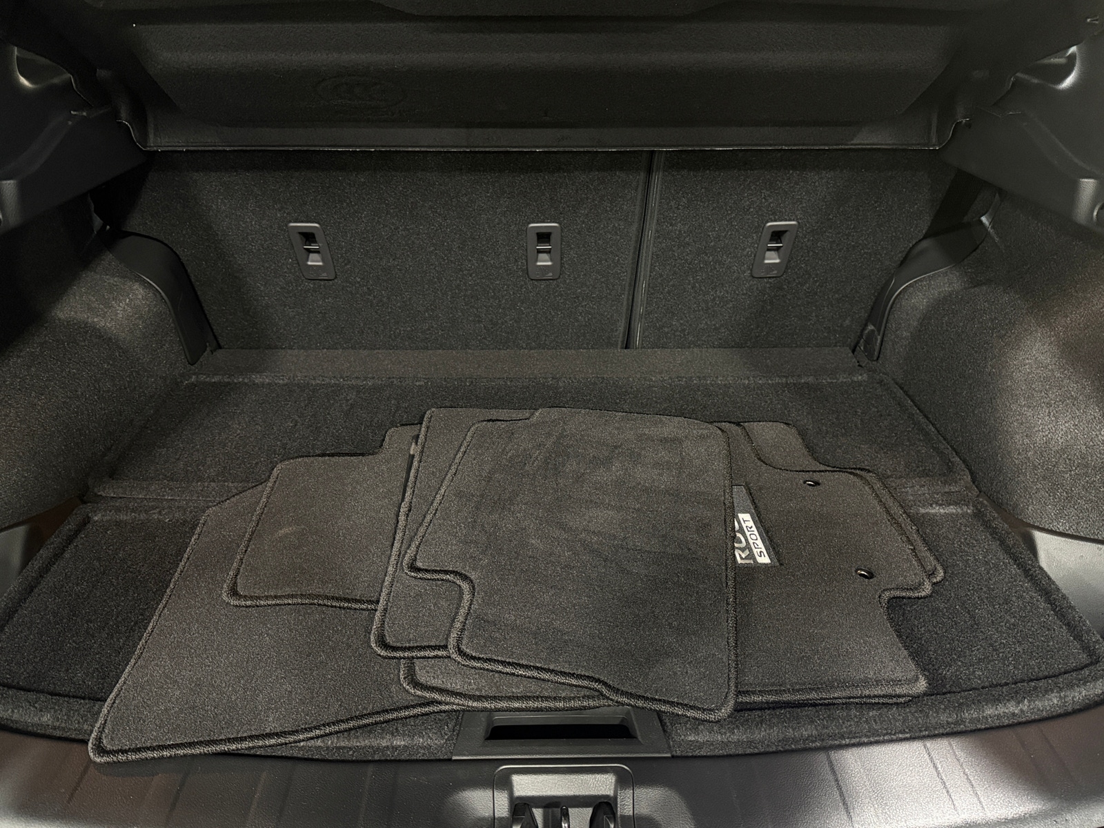 Thumbnail: 2022 Nissan Rogue Sport - 6