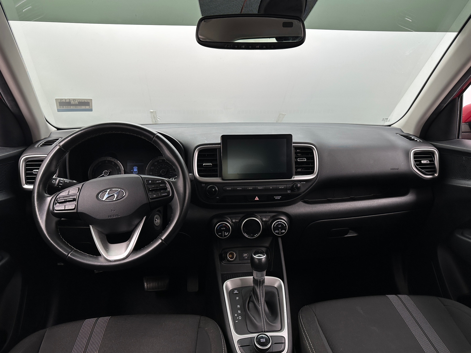 Thumbnail: 2021 Hyundai Venue - 3