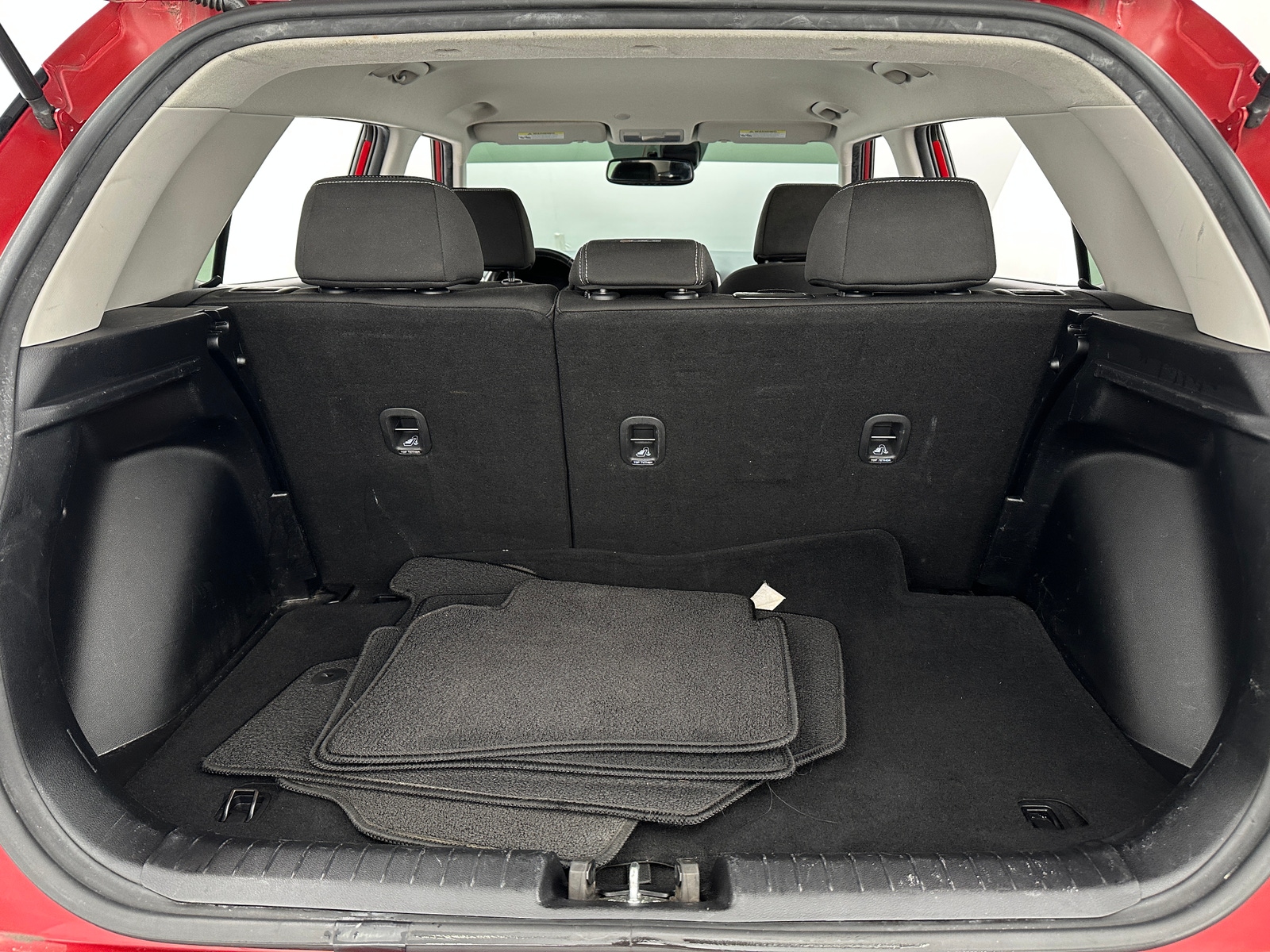 Thumbnail: 2021 Hyundai Venue - 7