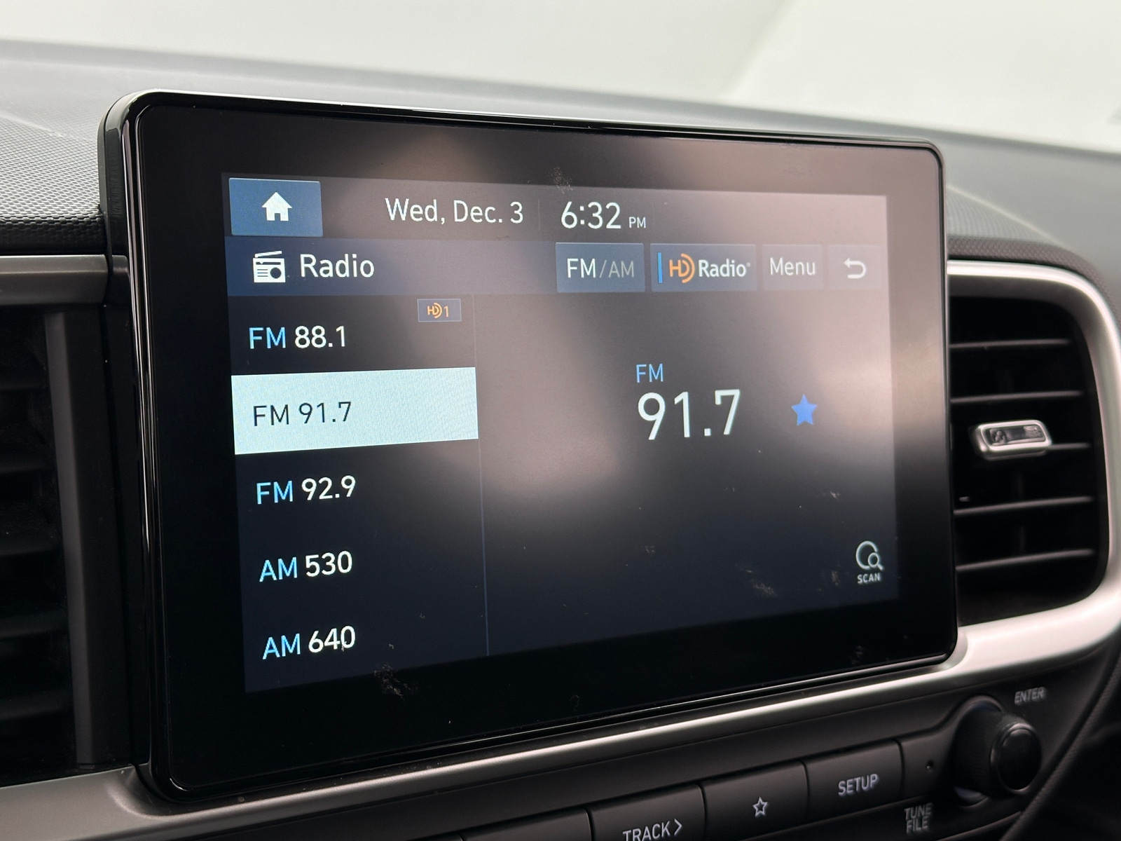 Thumbnail: 2021 Hyundai Venue - 4