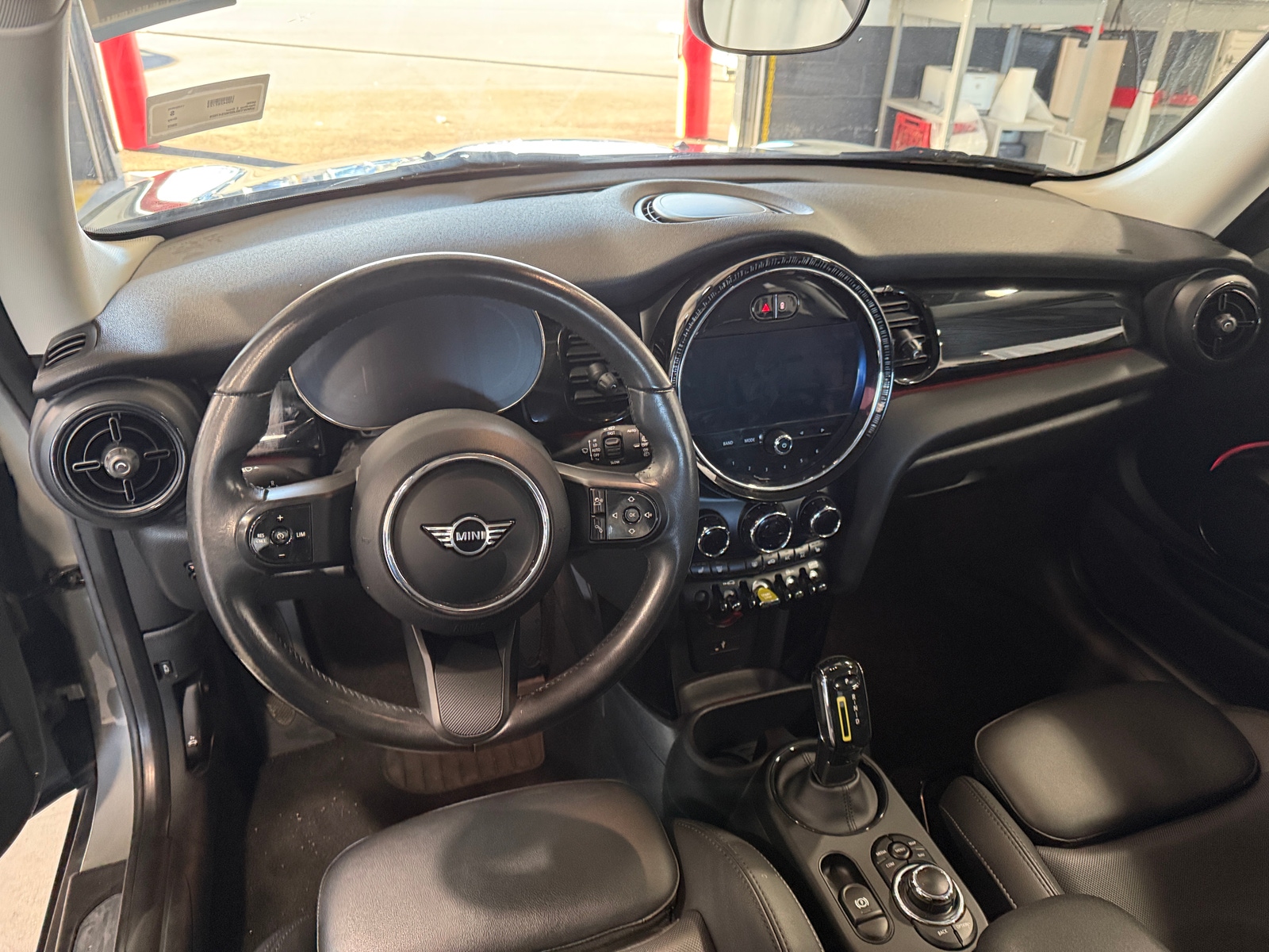 Thumbnail: 2022 MINI Cooper Hardtop - 2