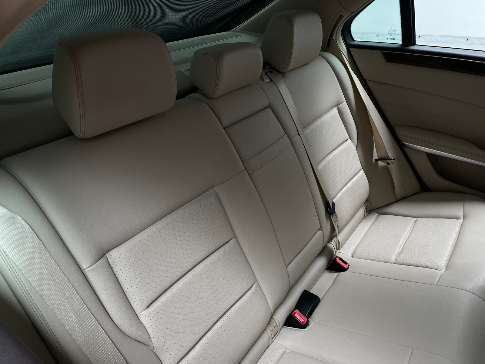 Thumbnail: 2016 Mercedes-Benz E-Class - 5