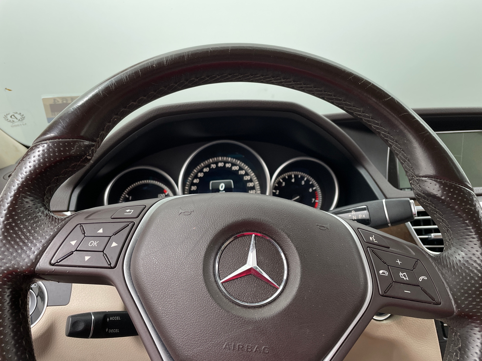 Thumbnail: 2016 Mercedes-Benz E-Class - 4