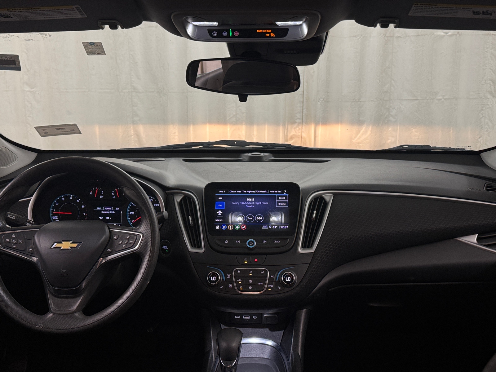 Thumbnail: 2023 Chevrolet Malibu - 3