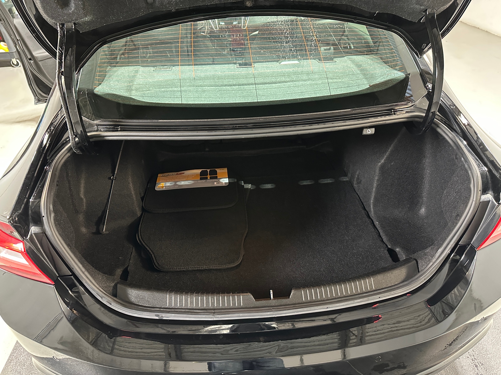 Thumbnail: 2024 Chevrolet Malibu - 7