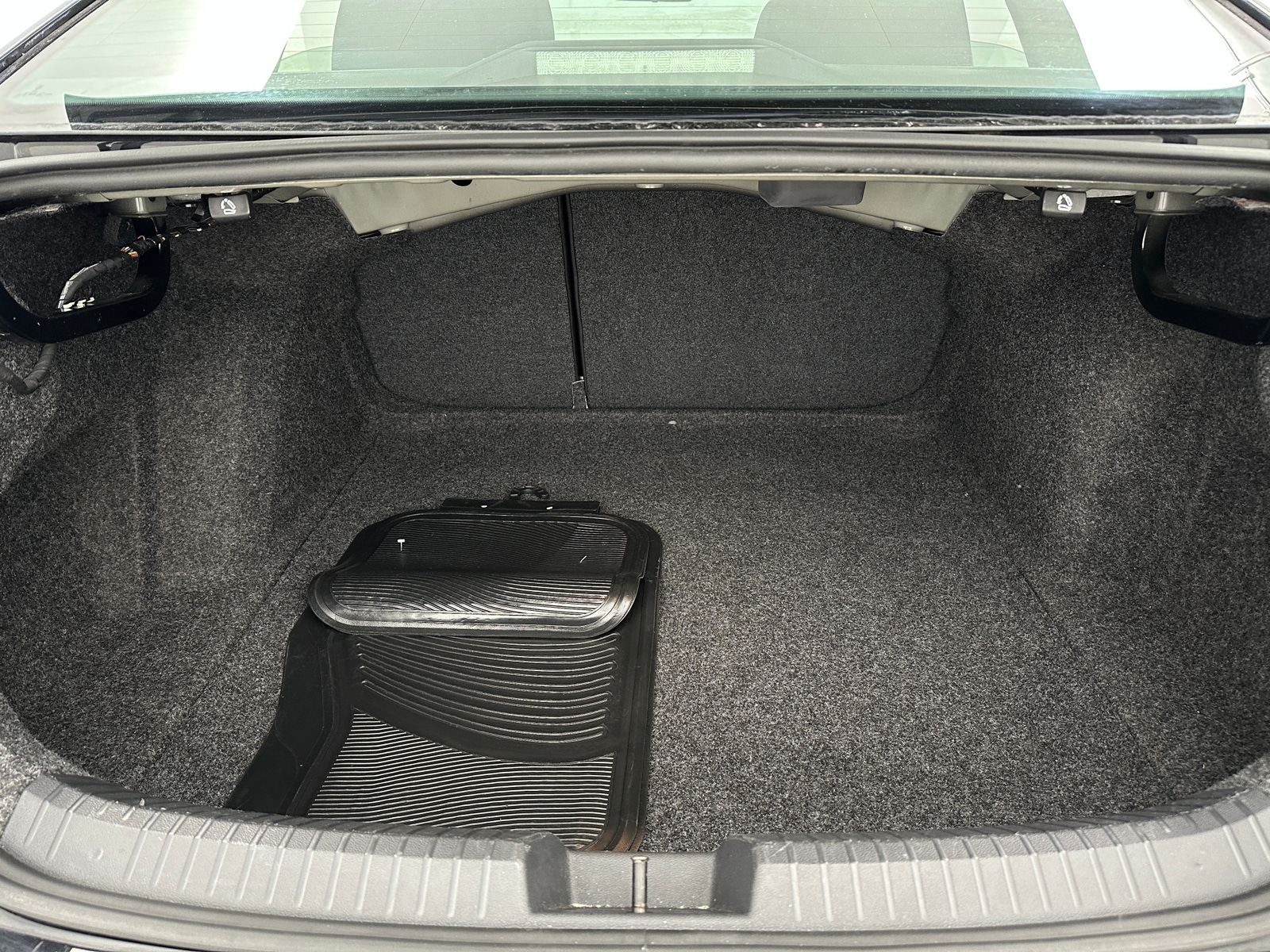 Thumbnail: 2019 Volkswagen Jetta - 7