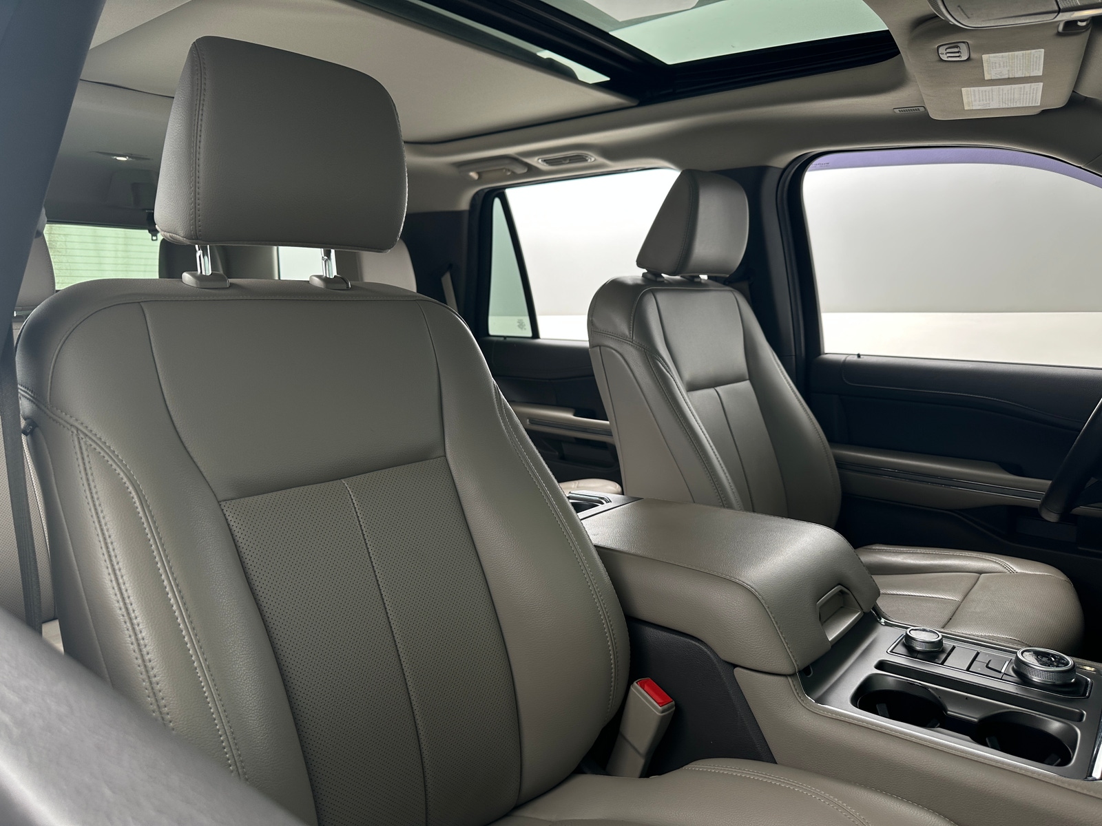 Thumbnail: 2021 Ford Expedition - 2