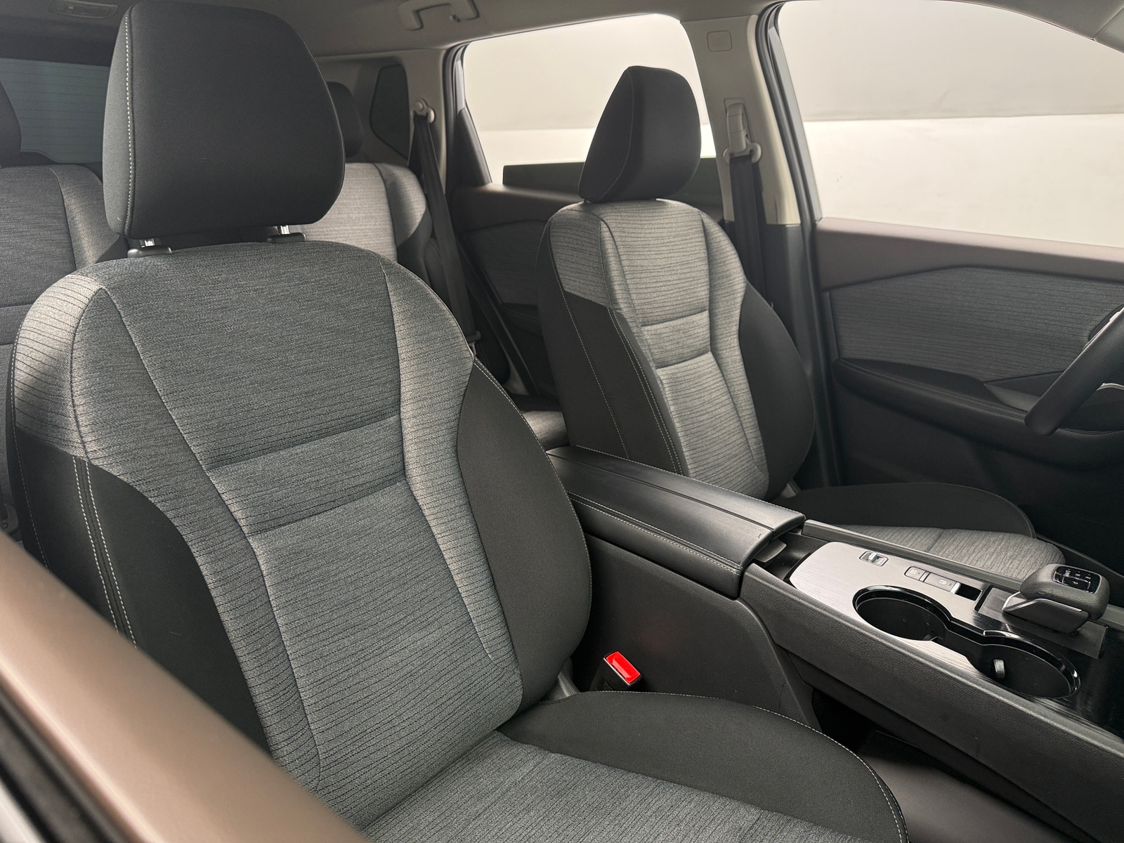 Thumbnail: 2023 Nissan Rogue - 2