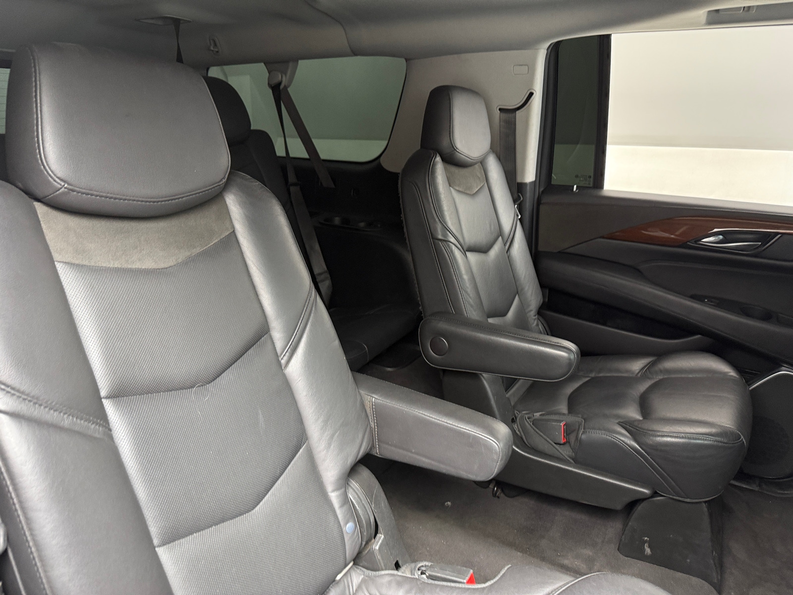 Thumbnail: 2020 Cadillac Escalade - 5