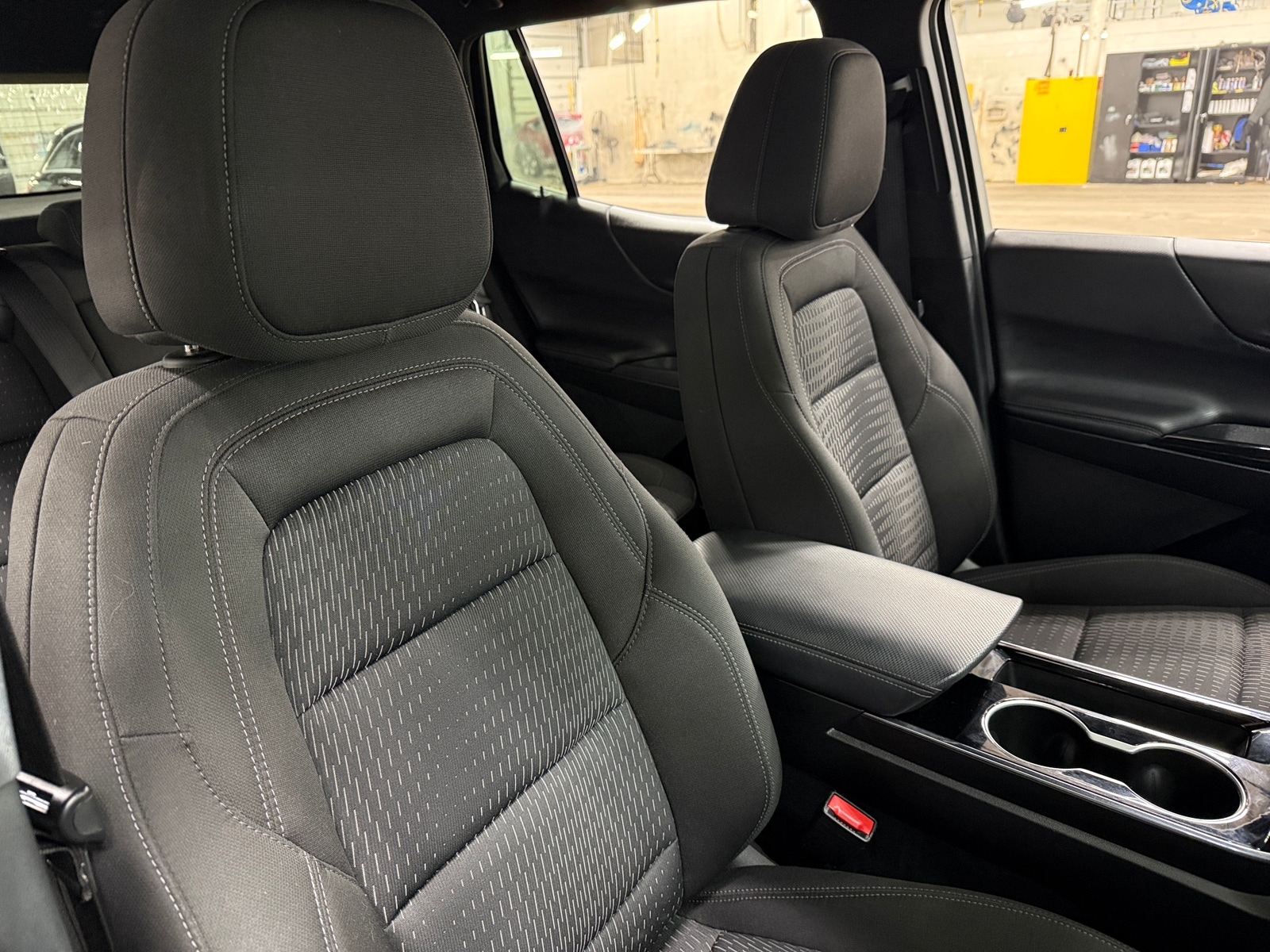 Thumbnail: 2025 Chevrolet Equinox - 2