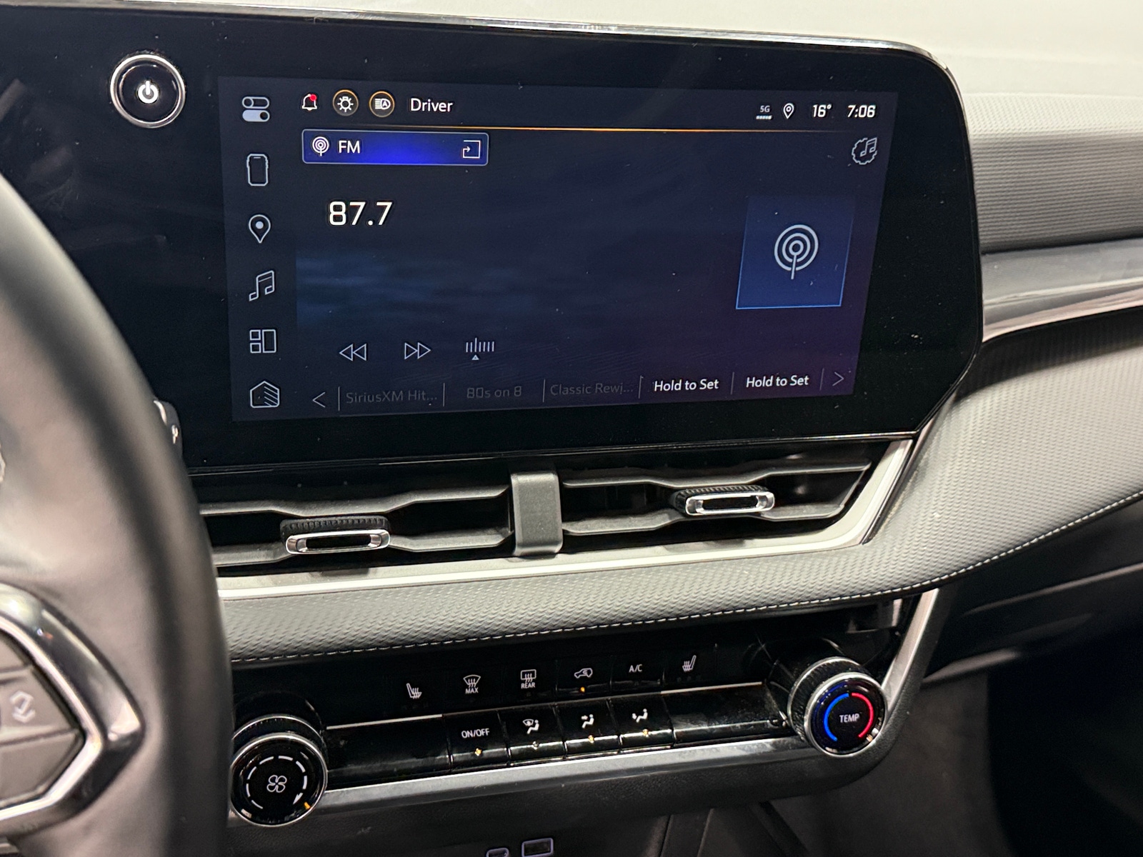 Thumbnail: 2025 Chevrolet Equinox - 4