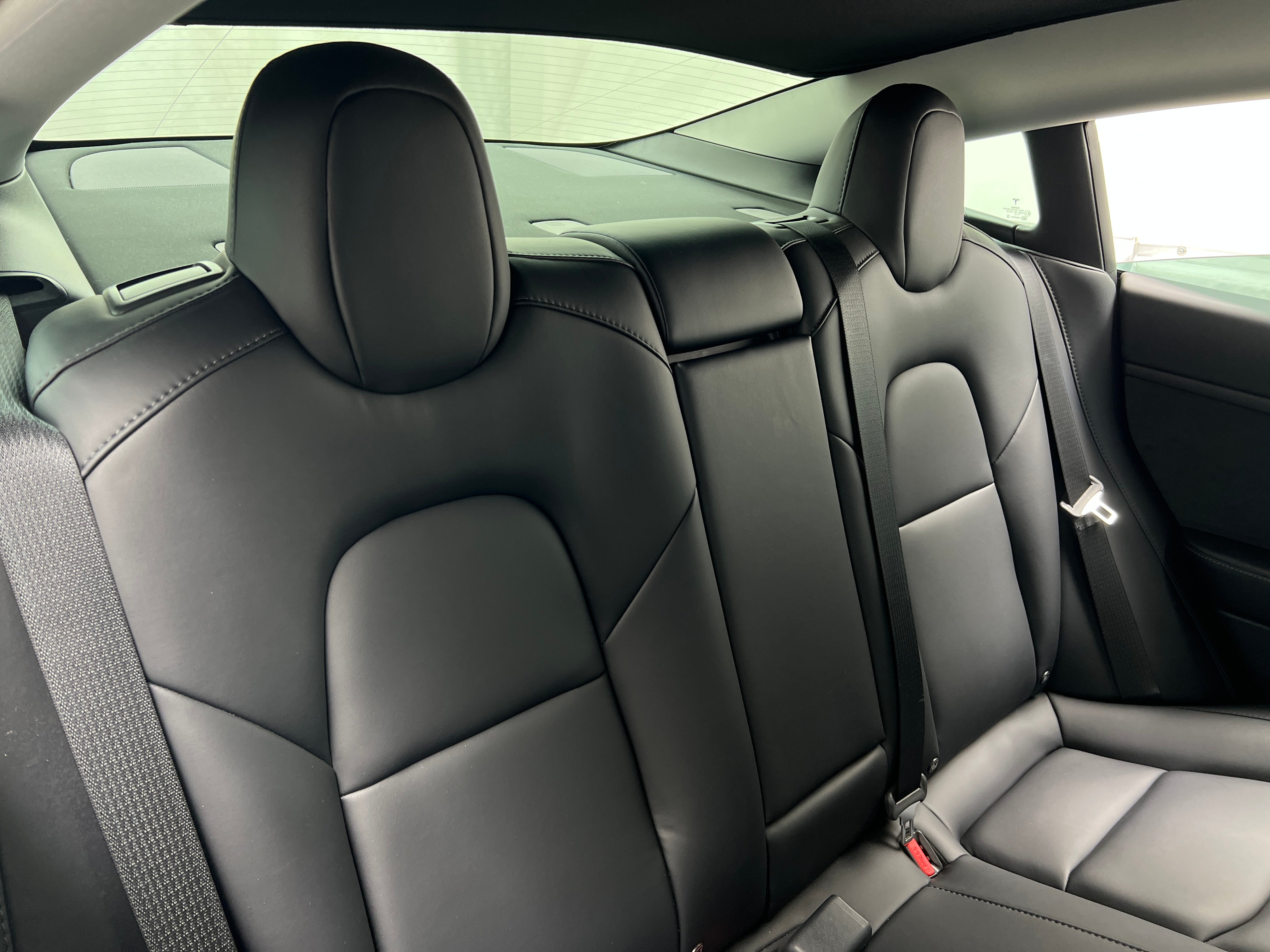 Used 2021 Tesla Model 3 Base with VIN 5YJ3E1EA0MF072491 for sale in Oak Creek, WI