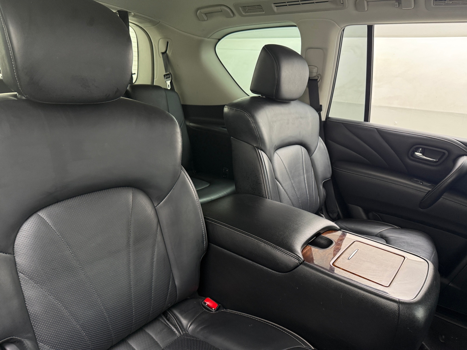 Thumbnail: 2017 INFINITI QX80 - 5