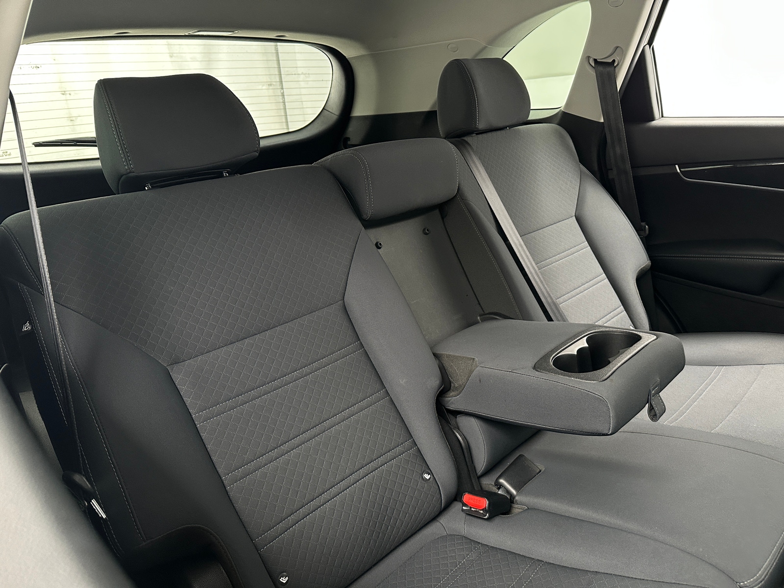 Thumbnail: 2017 Kia Sorento - 6