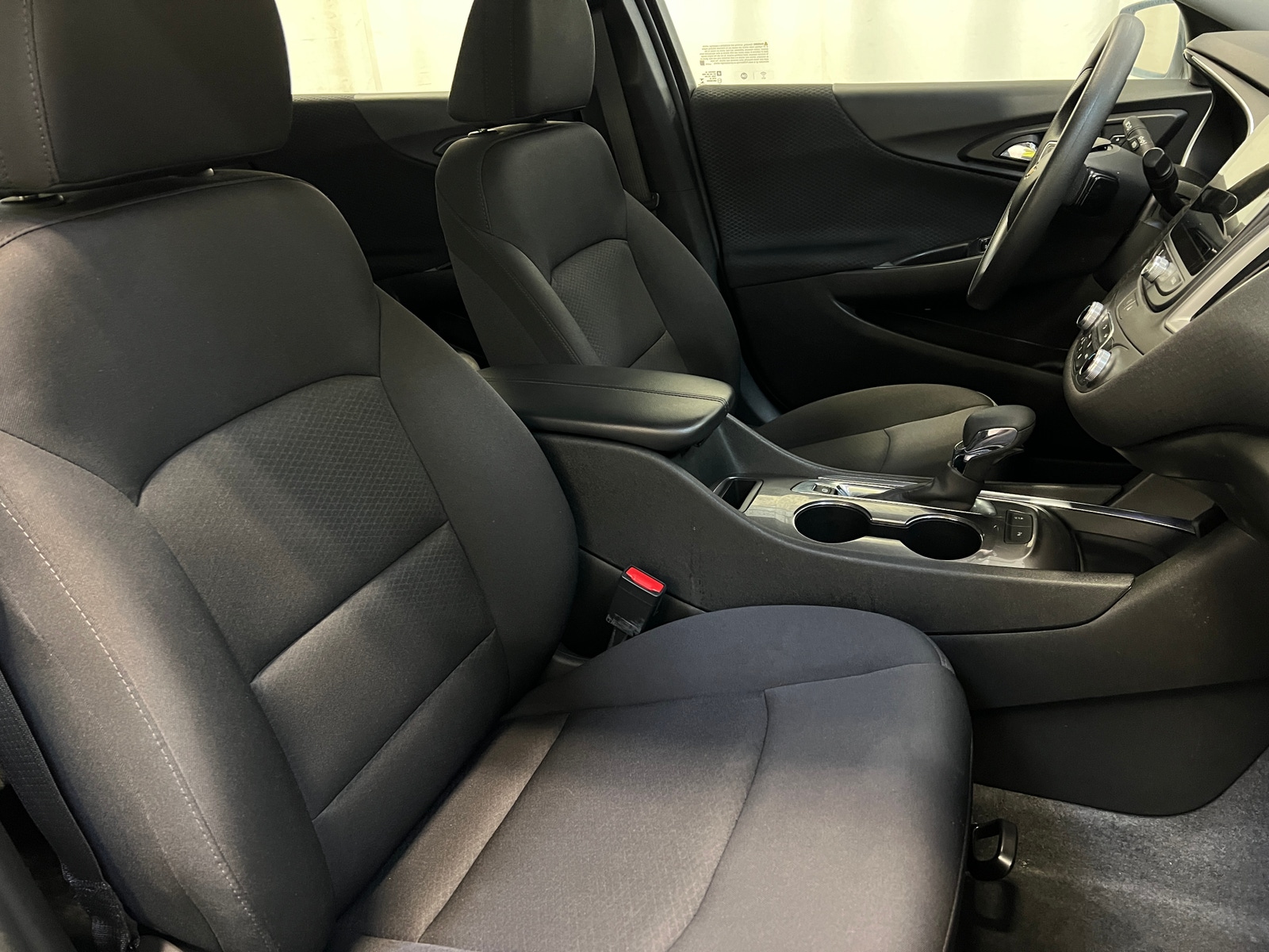 Thumbnail: 2024 Chevrolet Malibu - 2