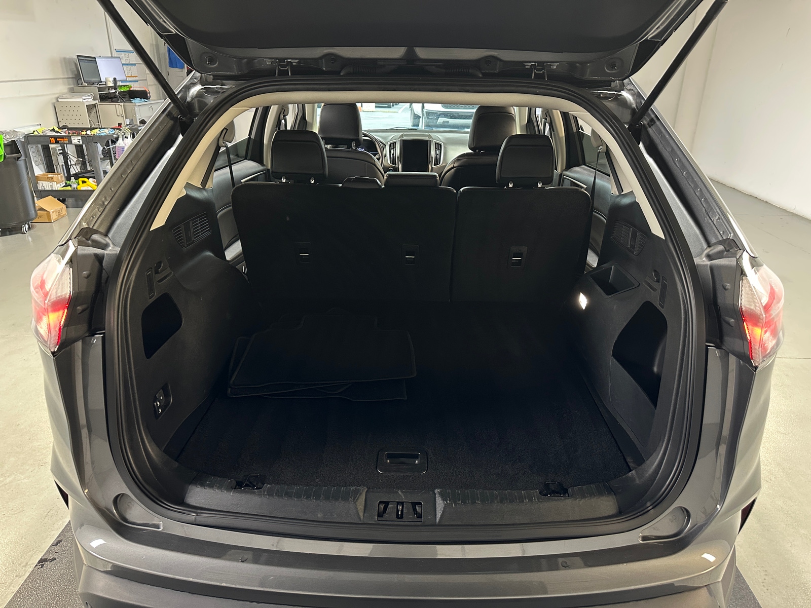 Thumbnail: 2024 Ford Edge - 6