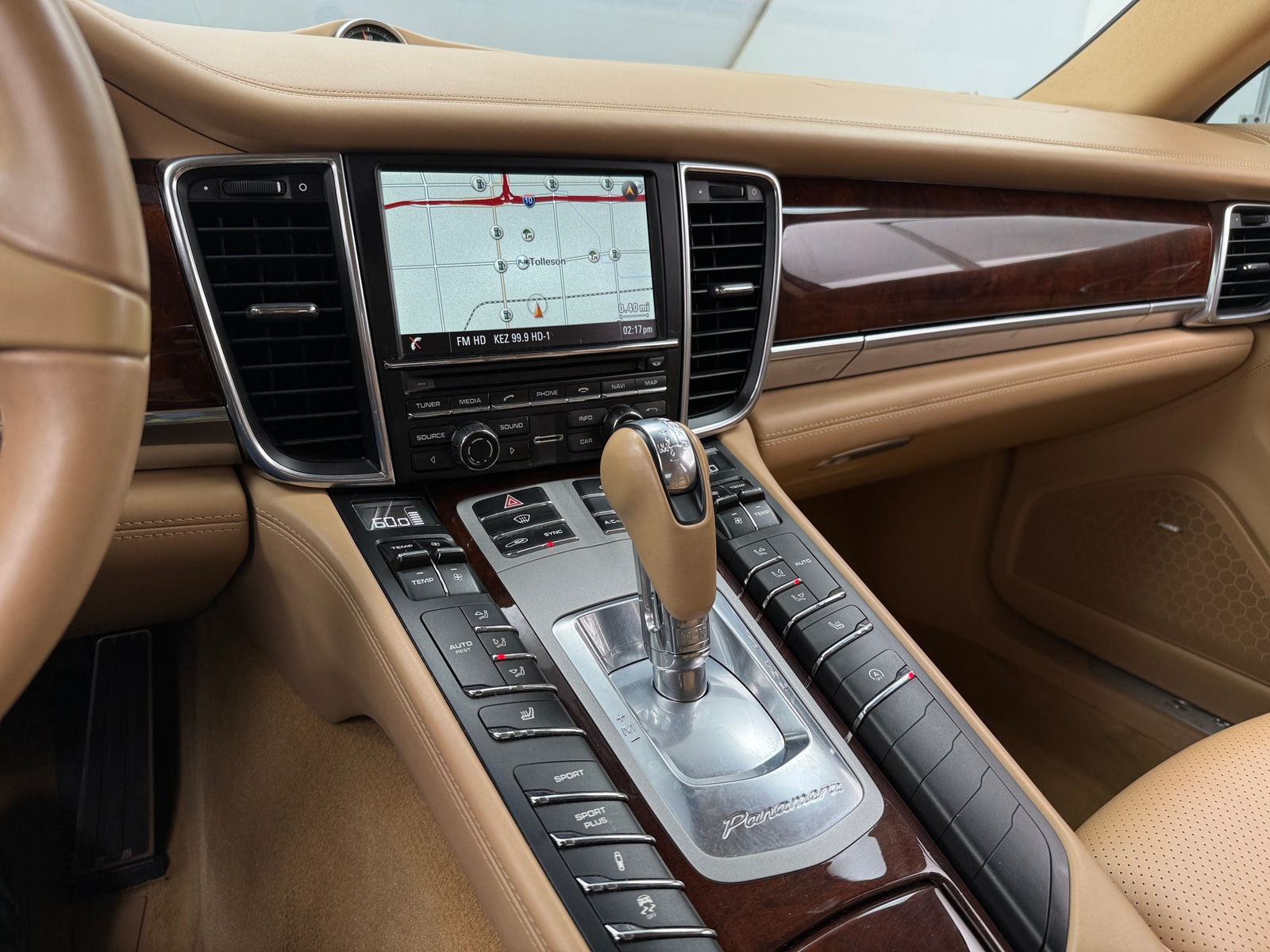 Thumbnail: 2014 Porsche Panamera - 3