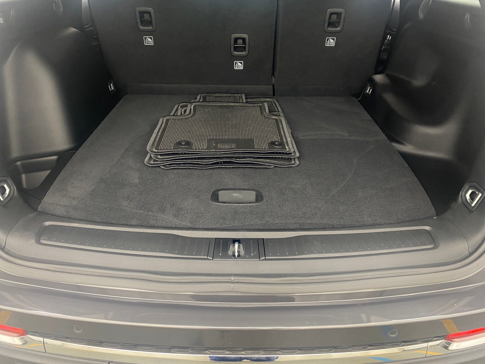 Thumbnail: 2025 Jeep Grand Cherokee - 7