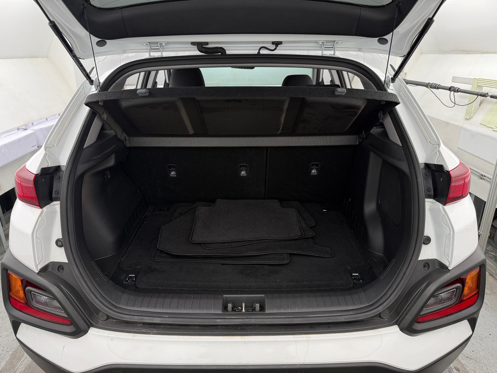 Thumbnail: 2021 Hyundai Kona - 7