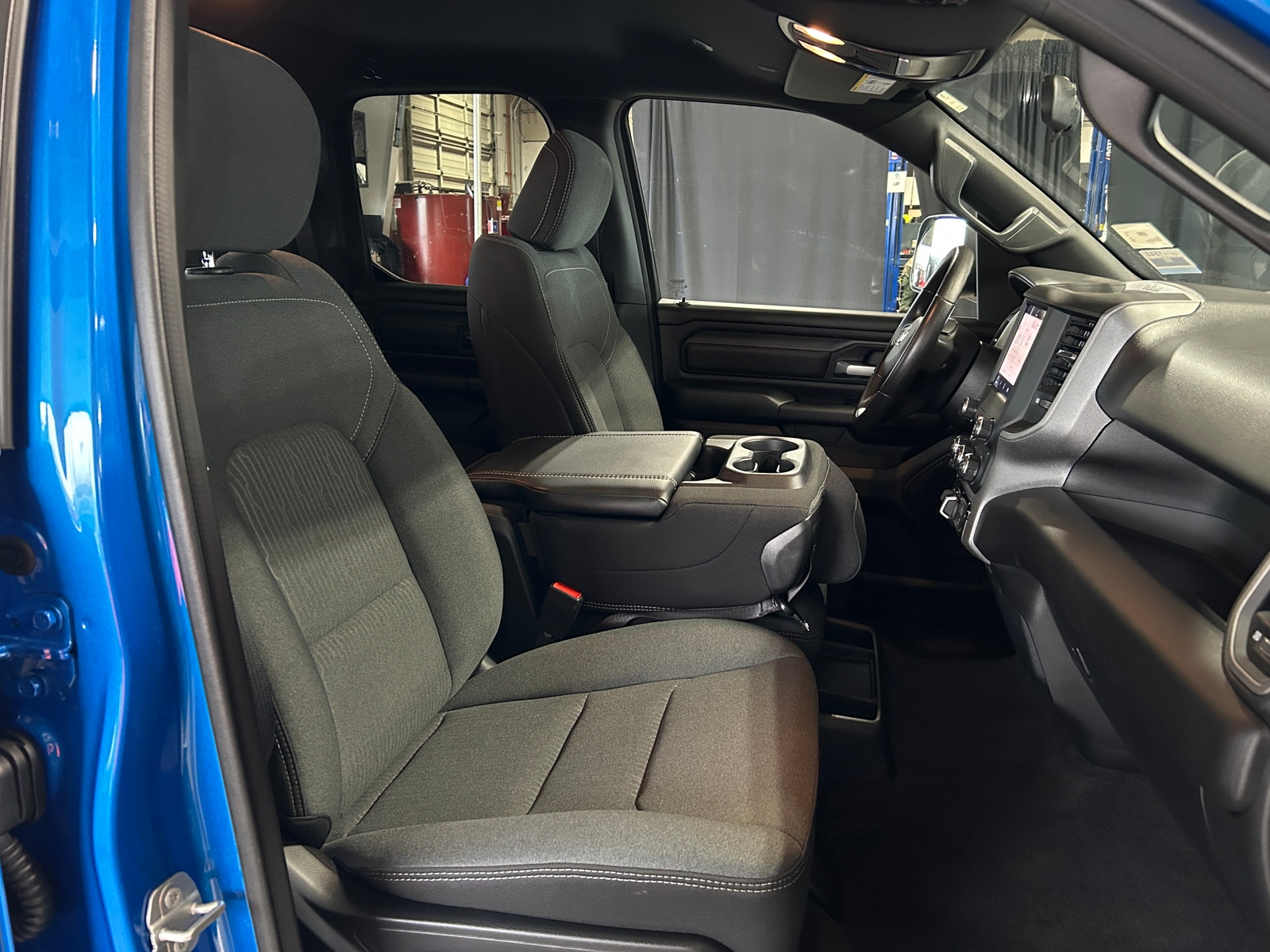 Thumbnail: 2024 RAM 1500 - 2