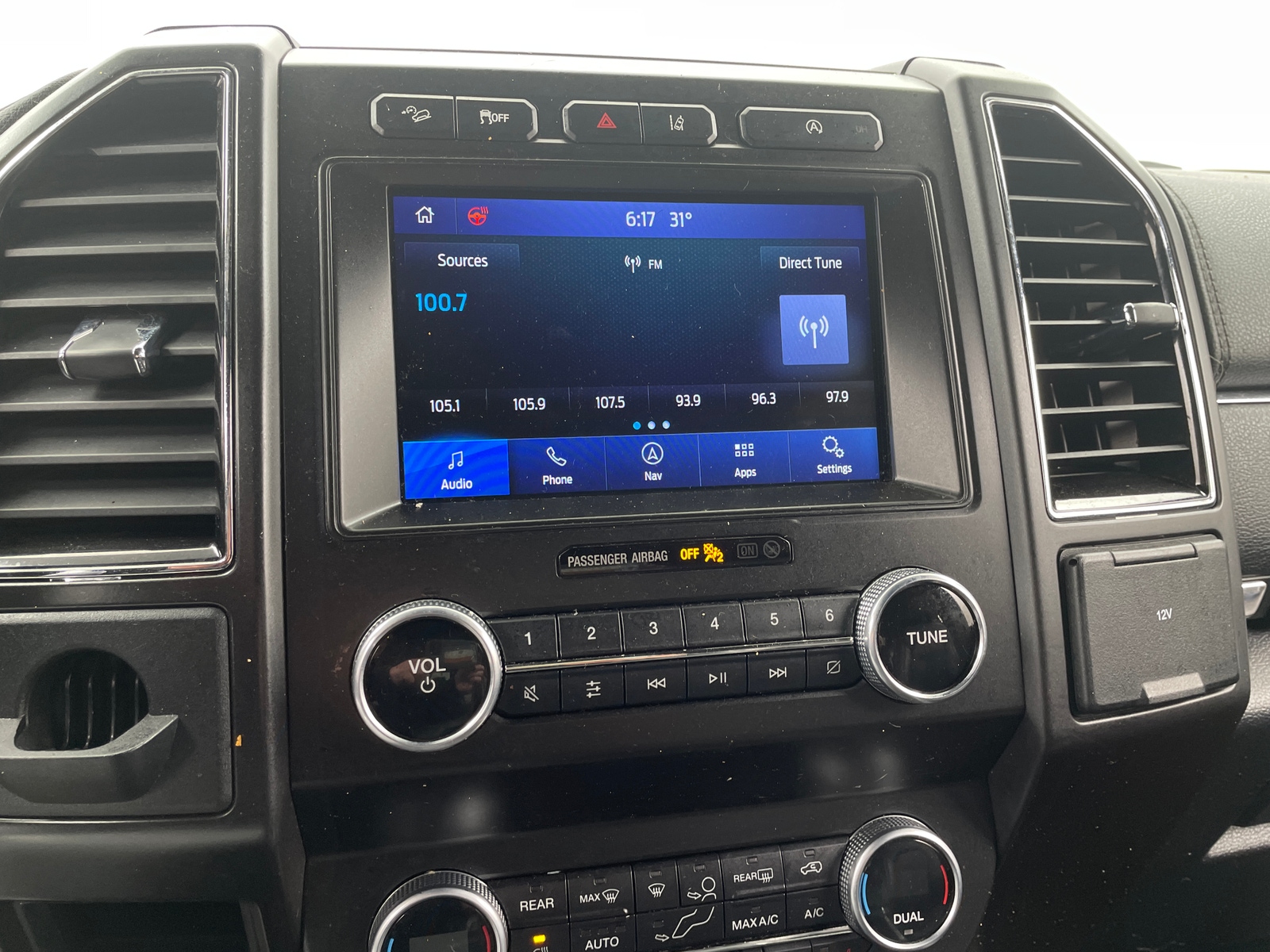 Thumbnail: 2021 Ford Expedition - 3