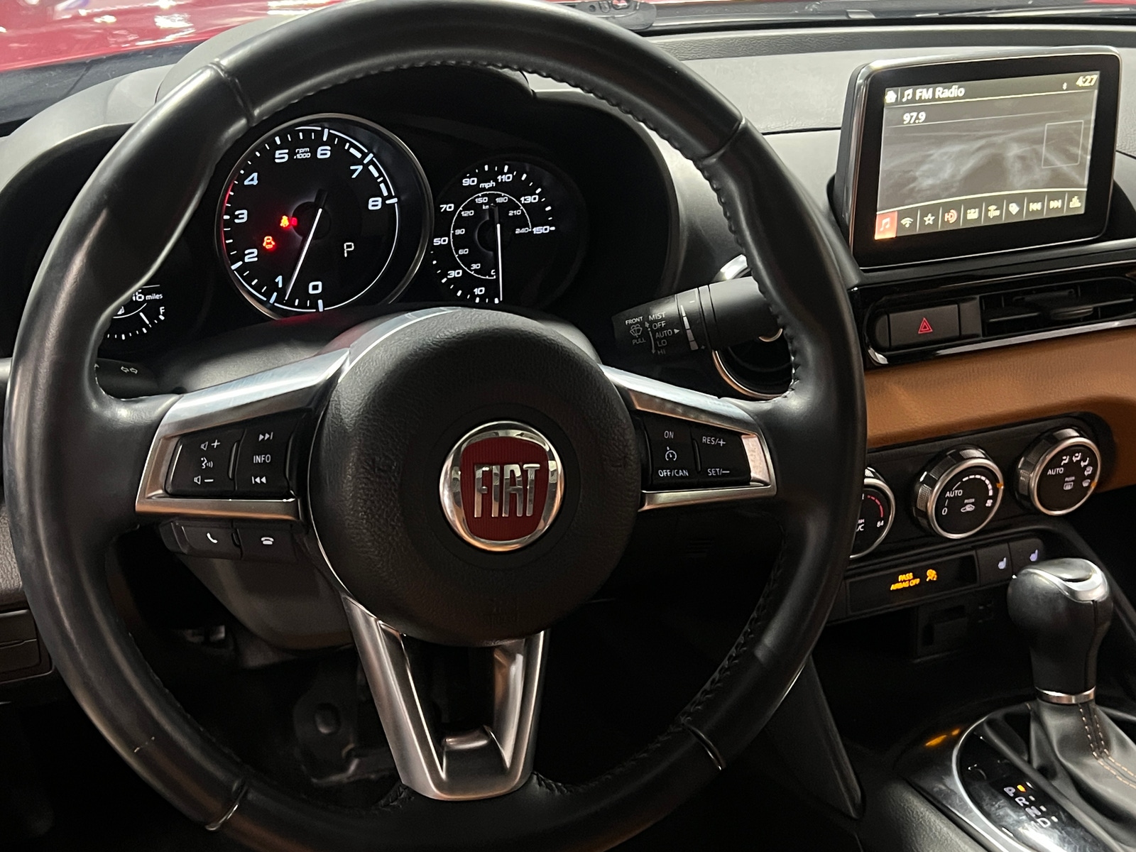 Thumbnail: 2018 Fiat 124 Spider - 4