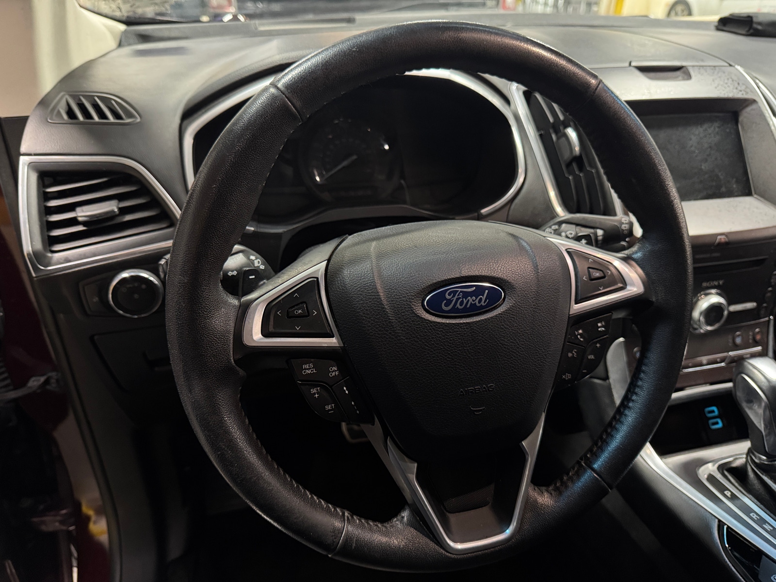 Thumbnail: 2017 Ford Edge - 4