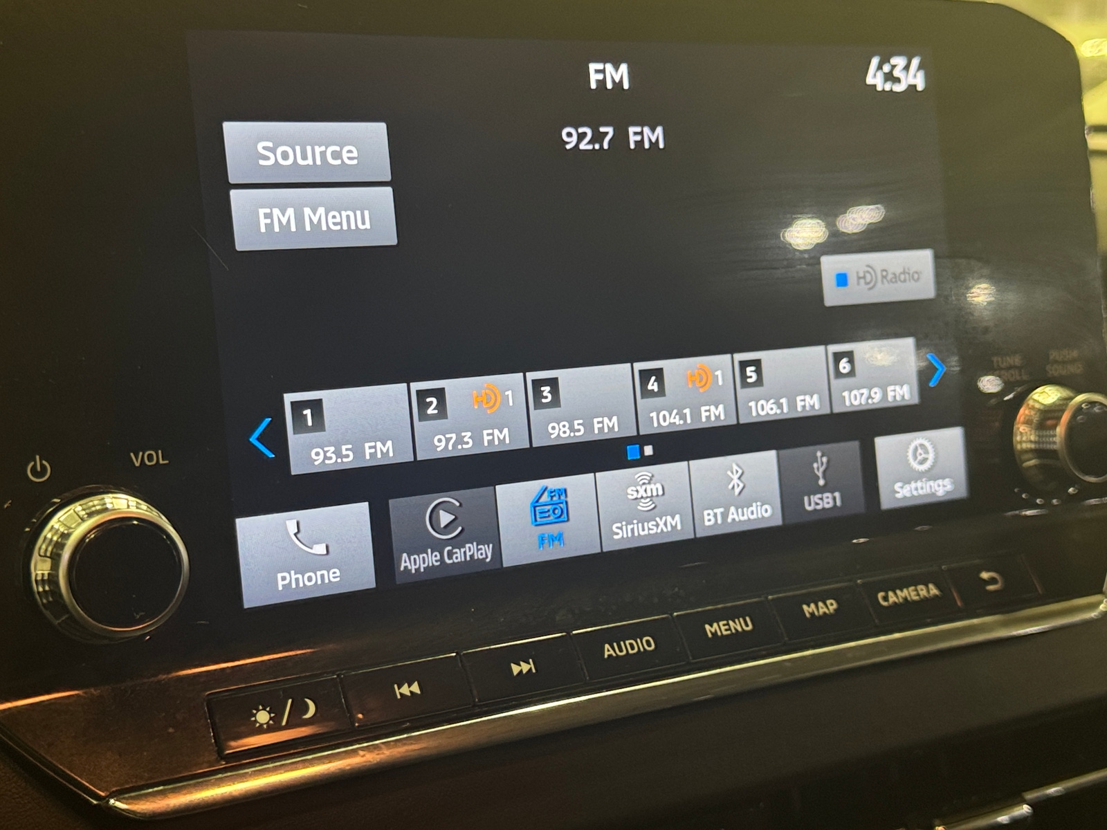 Thumbnail: 2024 Mitsubishi Outlander - 3