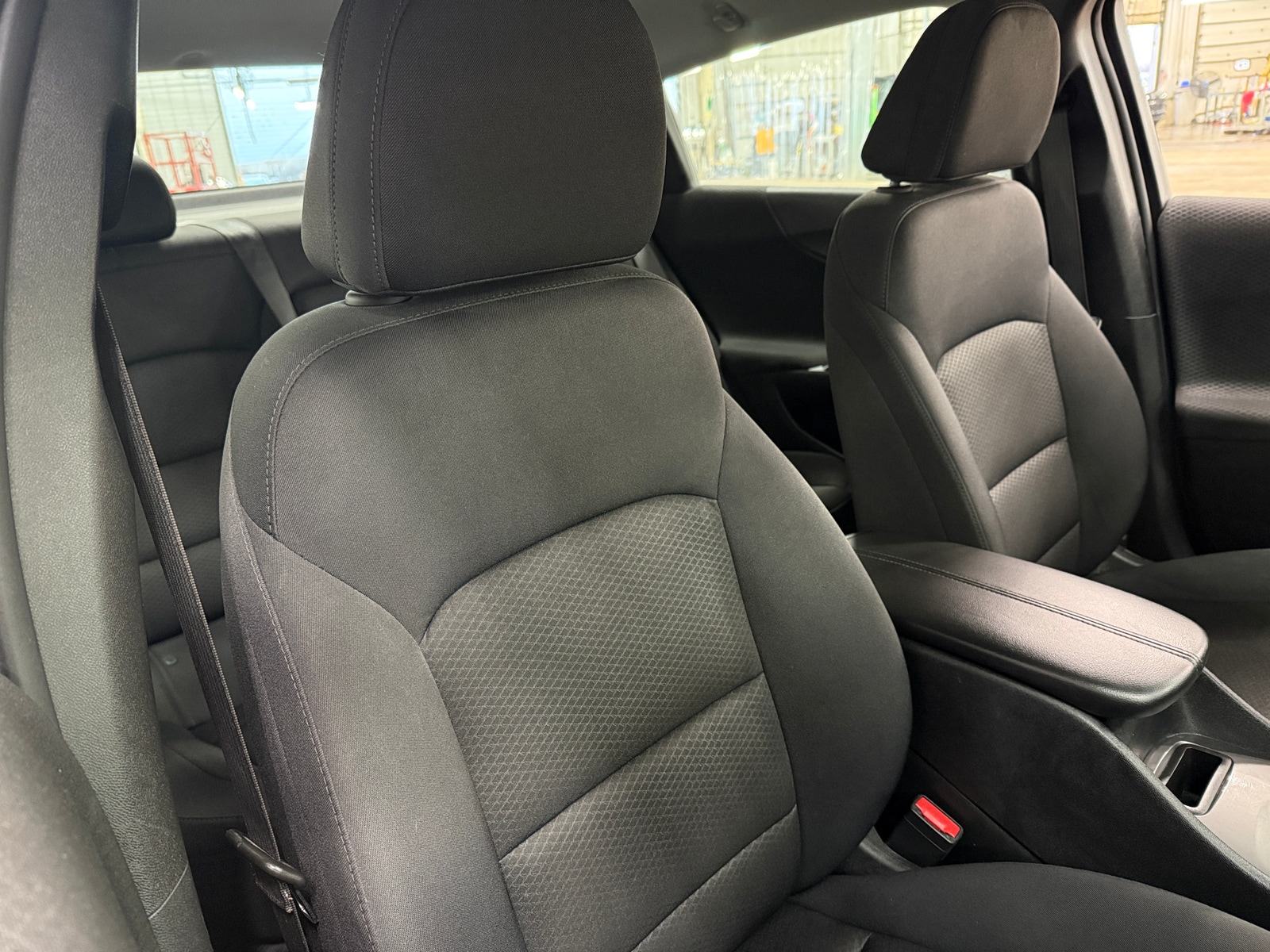 Thumbnail: 2025 Chevrolet Malibu - 2