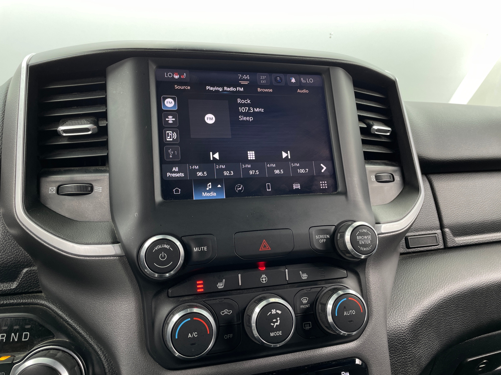 Thumbnail: 2022 RAM 1500 - 4