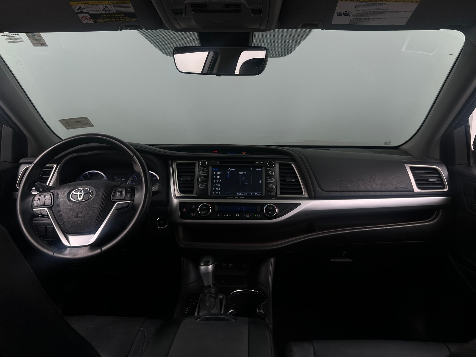 Thumbnail: 2018 Toyota Highlander - 2