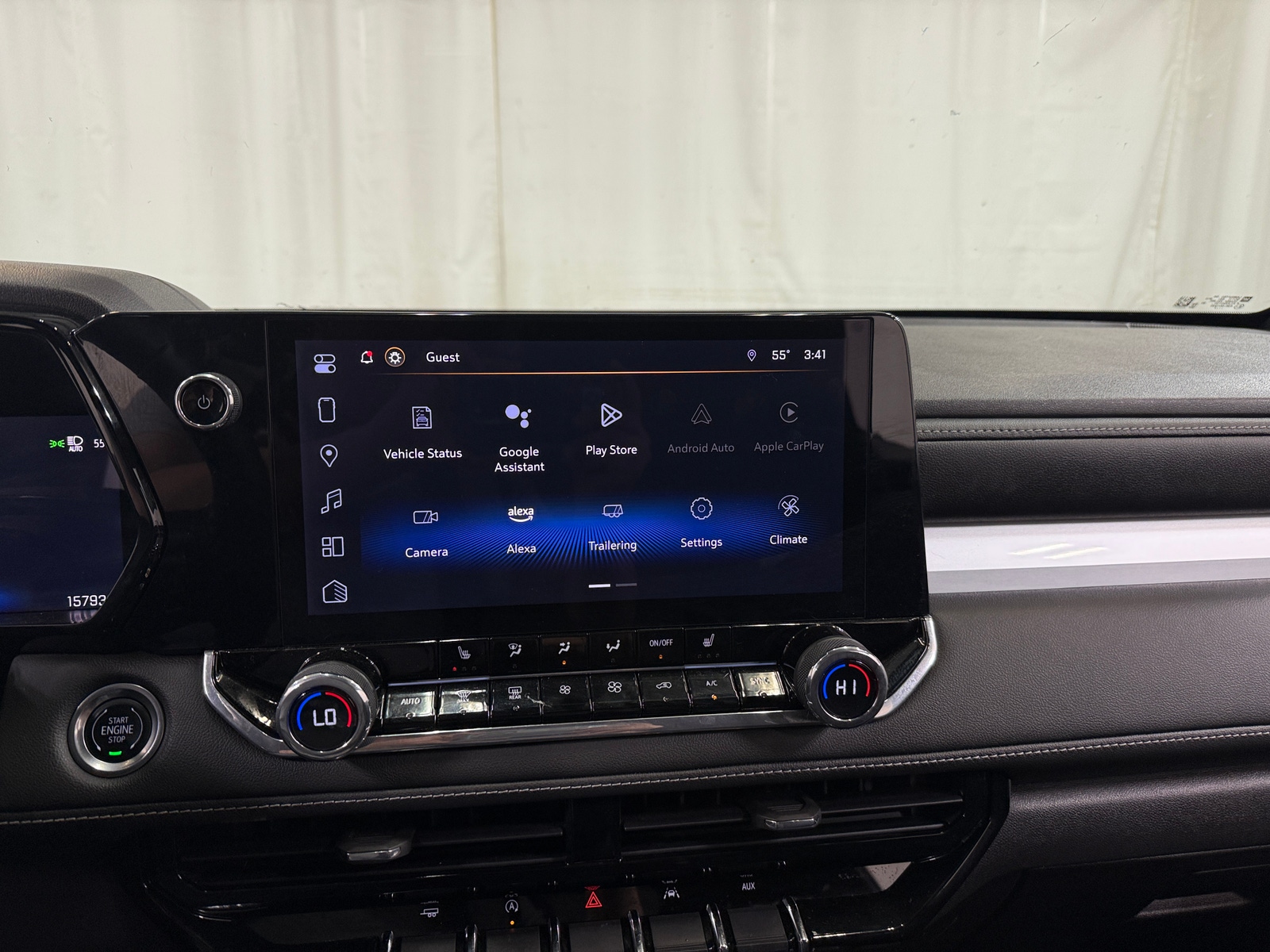 Thumbnail: 2024 Chevrolet Colorado - 4