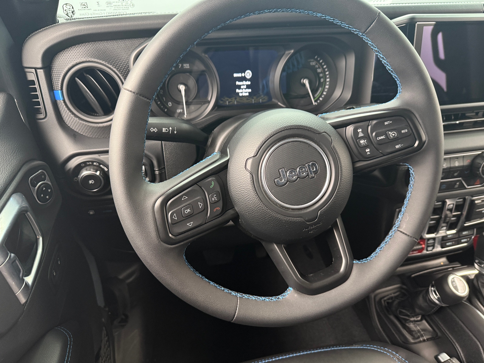 Thumbnail: 2024 Jeep Wrangler - 4