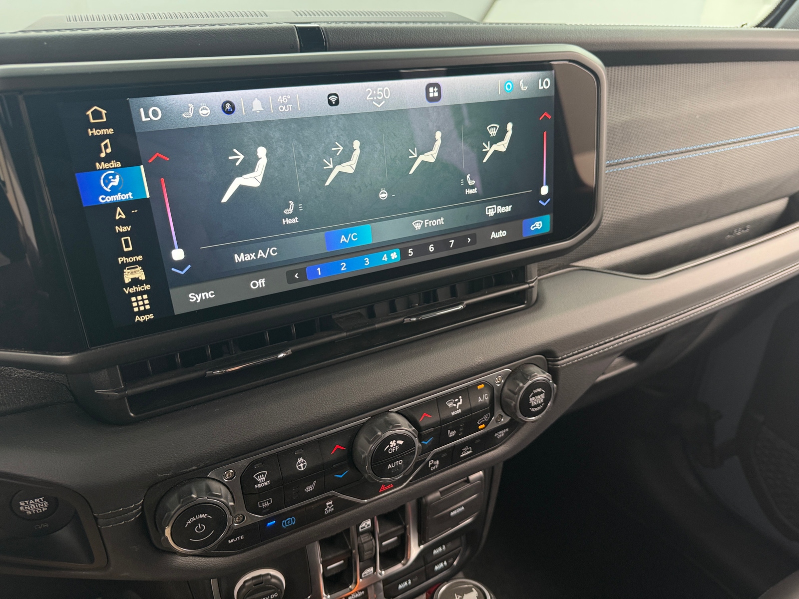 Thumbnail: 2024 Jeep Wrangler - 3