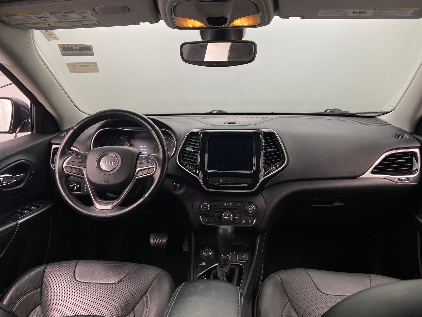 Thumbnail: 2019 Jeep Cherokee - 2