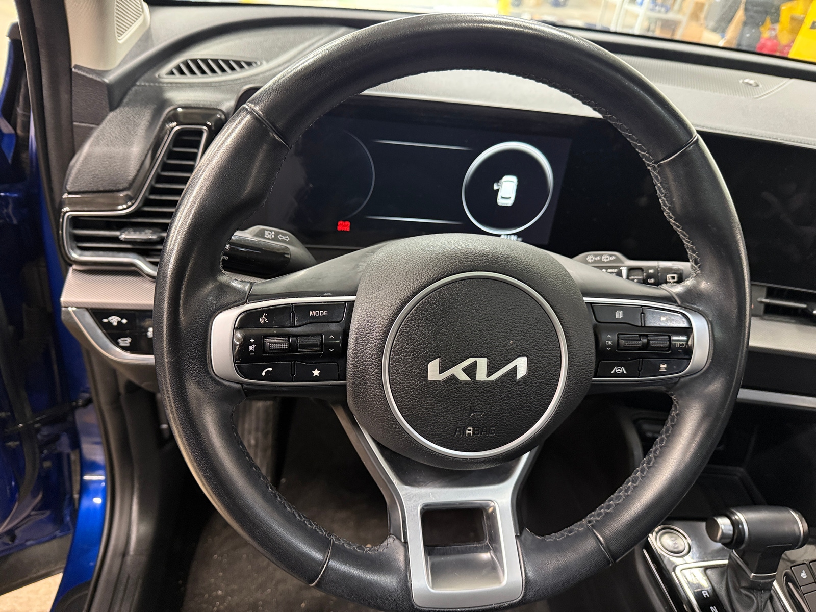 Thumbnail: 2023 Kia Sportage - 4