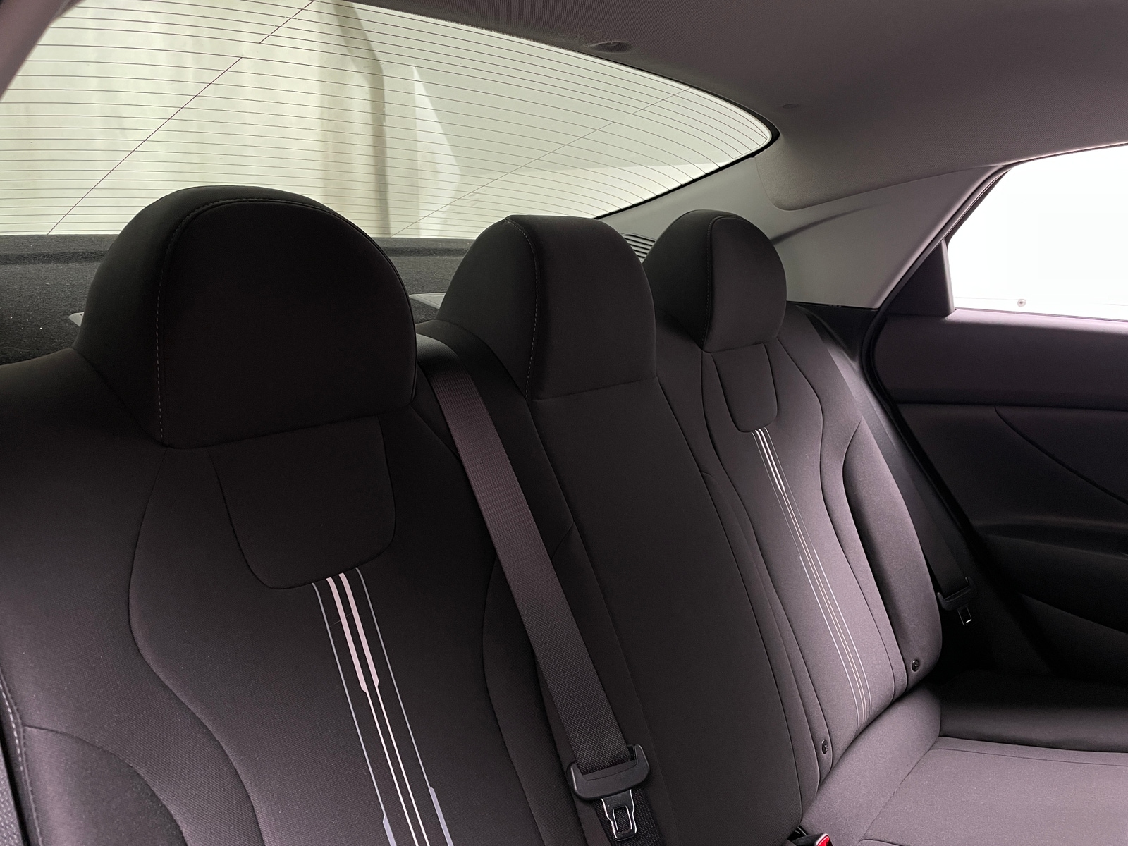 Thumbnail: 2023 Hyundai Elantra - 6