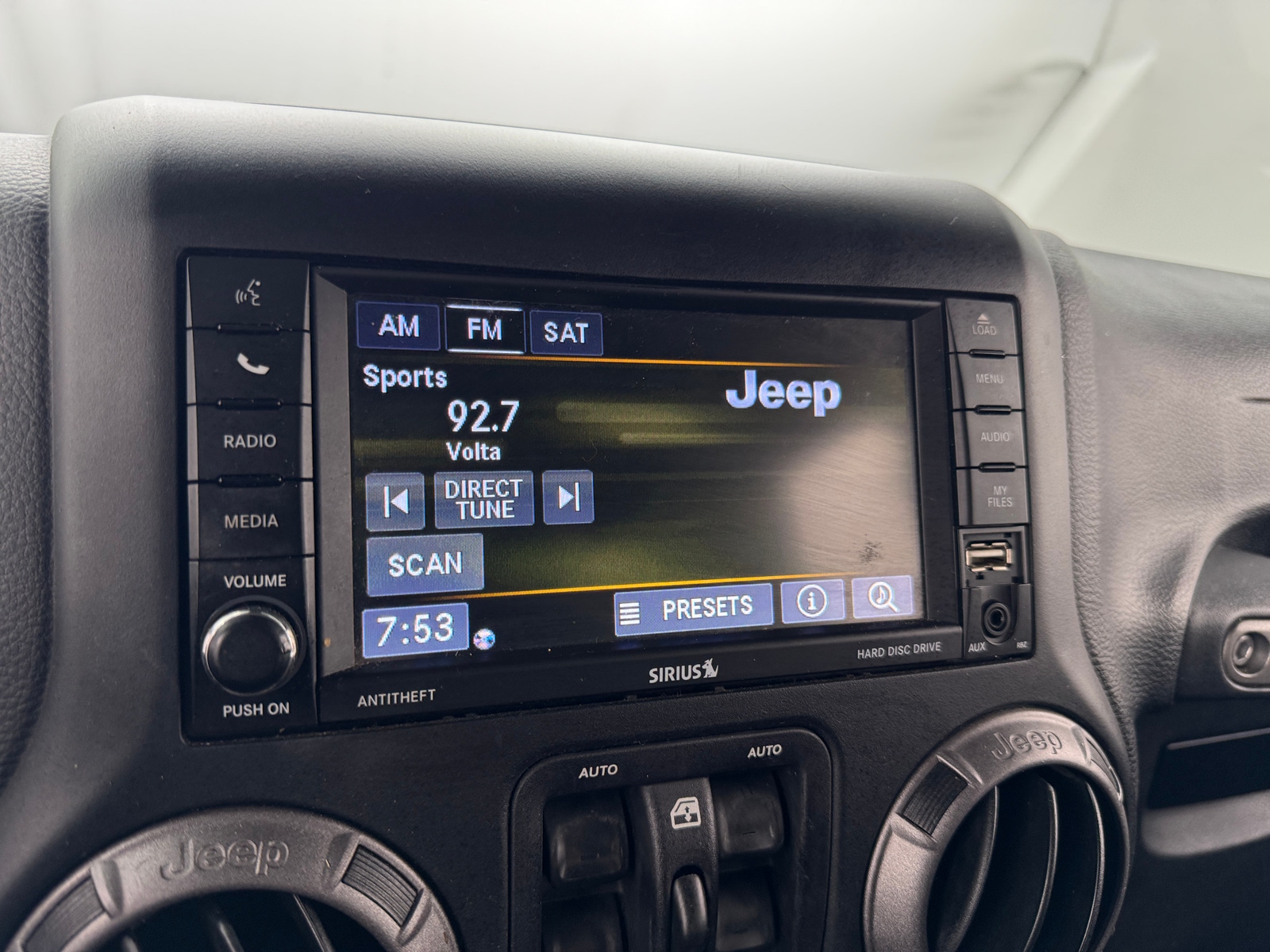 Thumbnail: 2018 Jeep Wrangler - 4