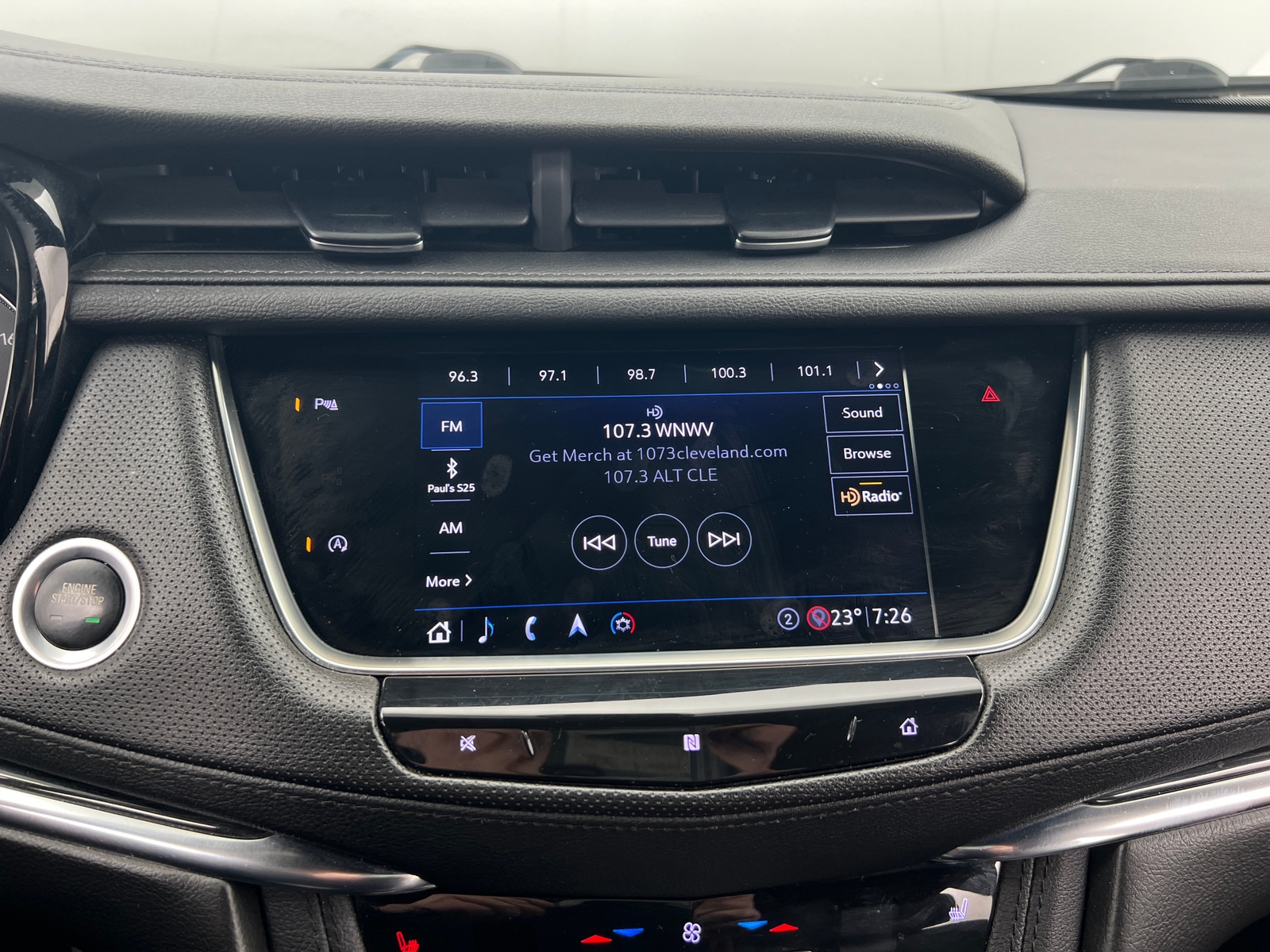 Thumbnail: 2020 Cadillac XT5 - 3