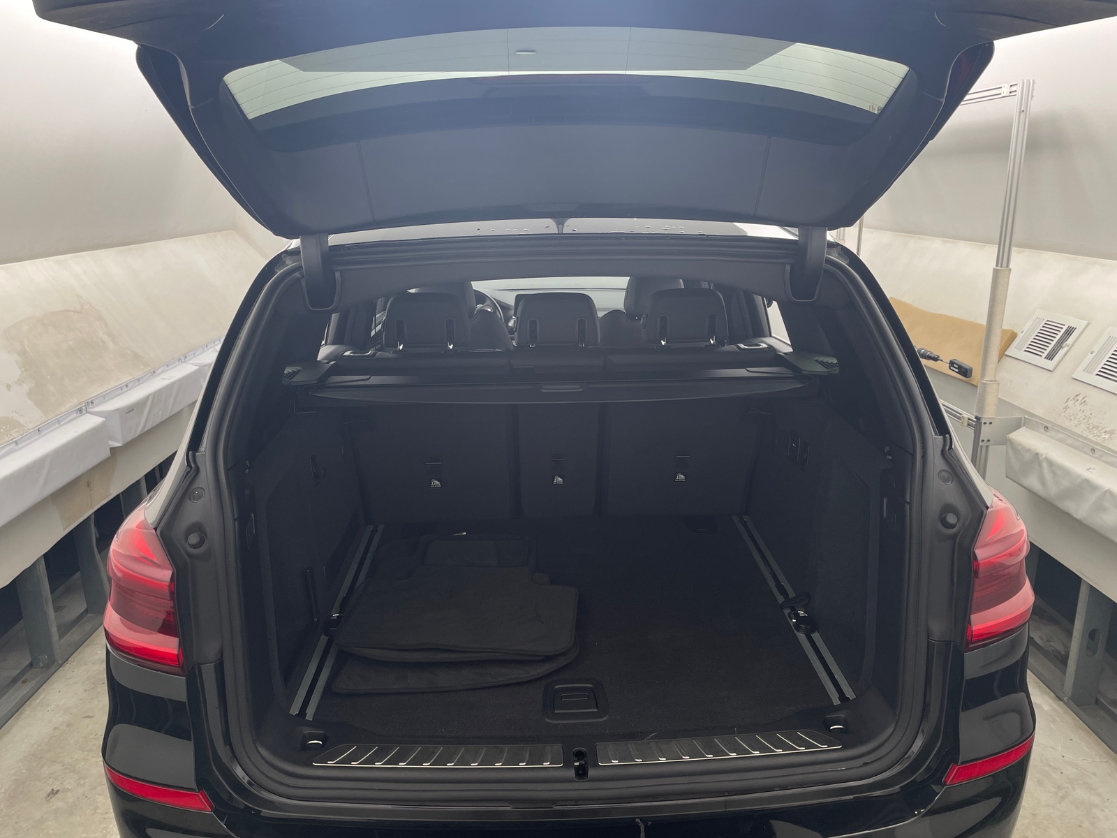 Thumbnail: 2021 BMW X3 - 6