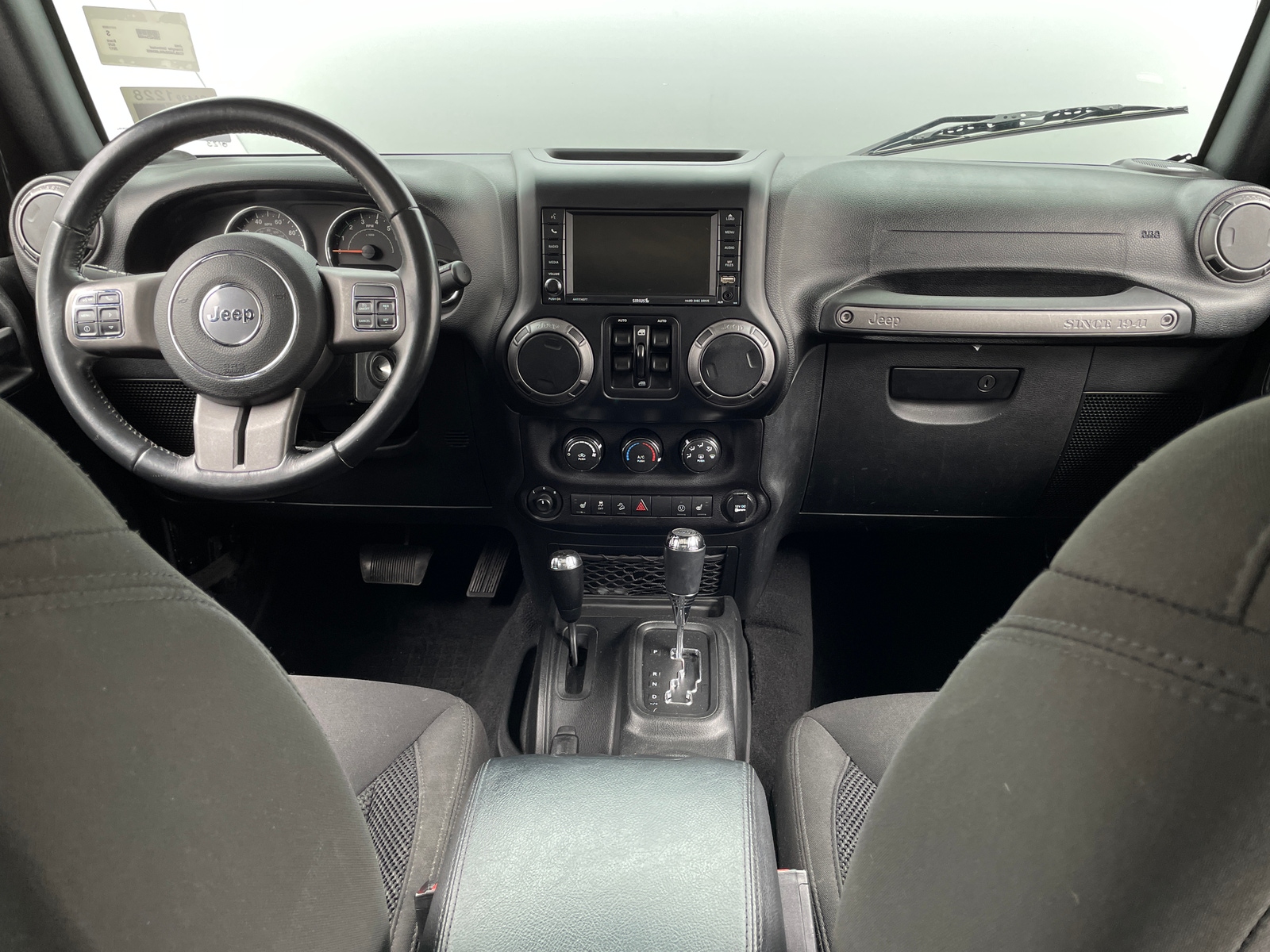 Thumbnail: 2017 Jeep Wrangler - 3