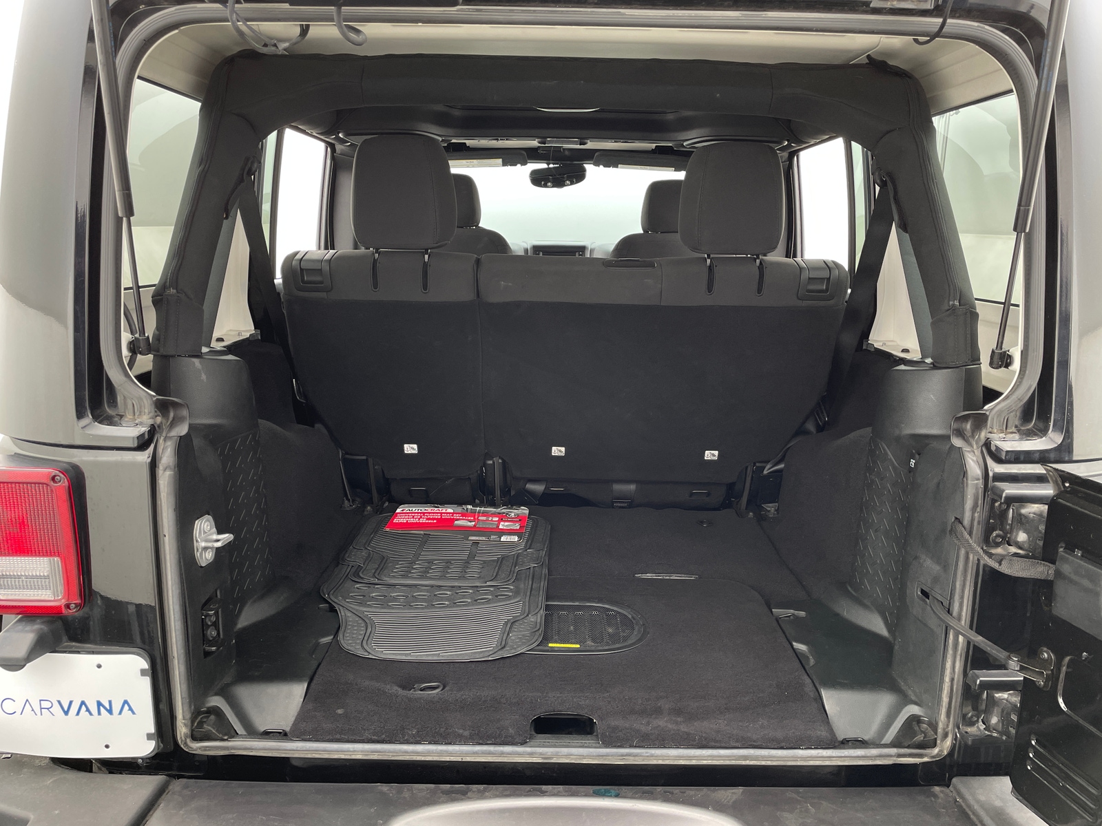 Thumbnail: 2017 Jeep Wrangler - 7