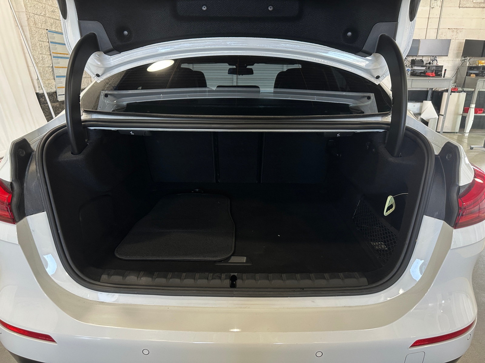 Thumbnail: 2020 BMW 2 Series - 6