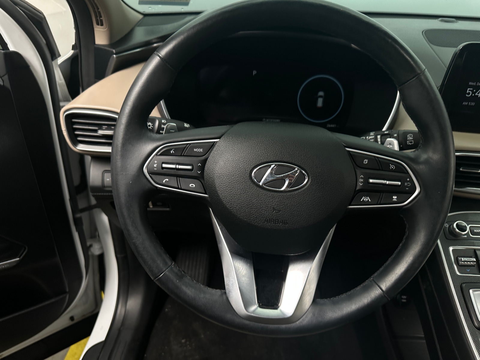 Thumbnail: 2022 Hyundai Santa Fe - 5