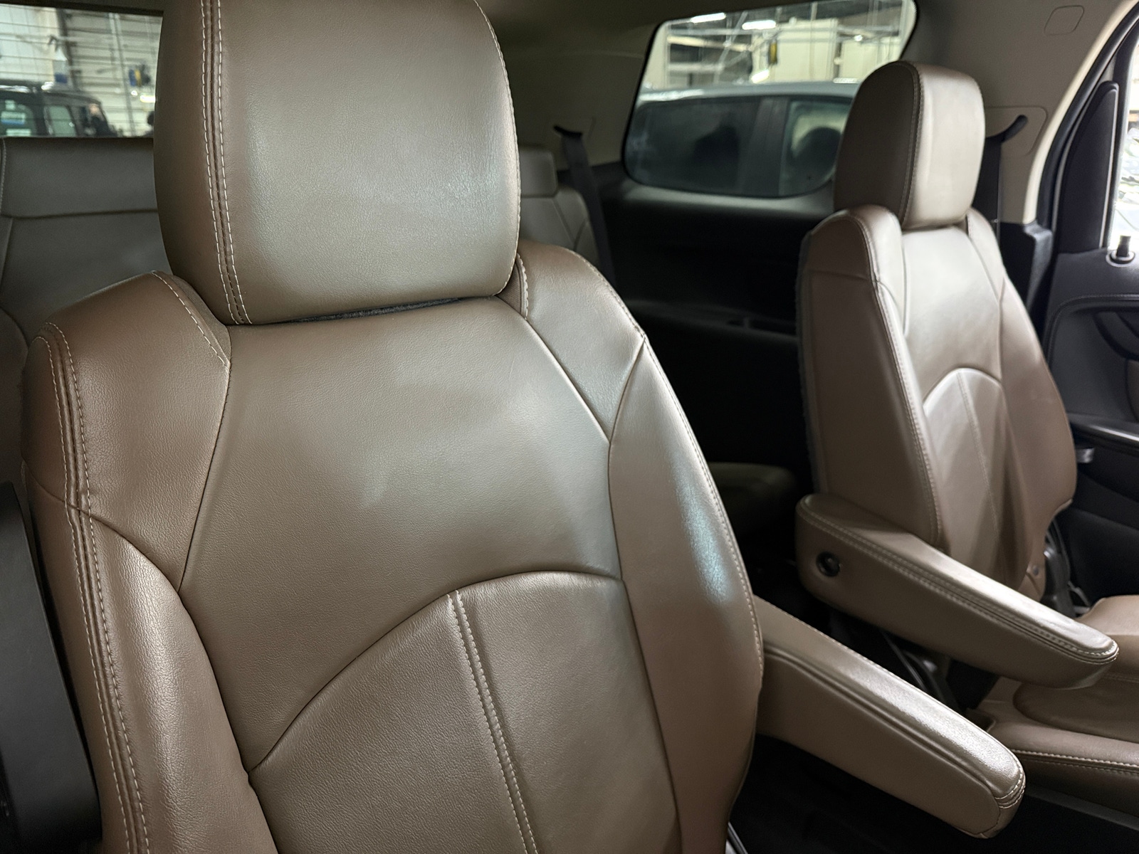 Thumbnail: 2015 GMC Acadia - 5