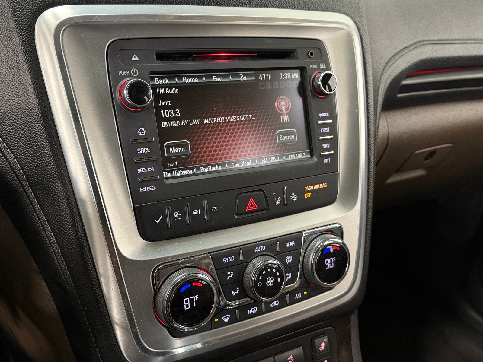 Thumbnail: 2015 GMC Acadia - 3